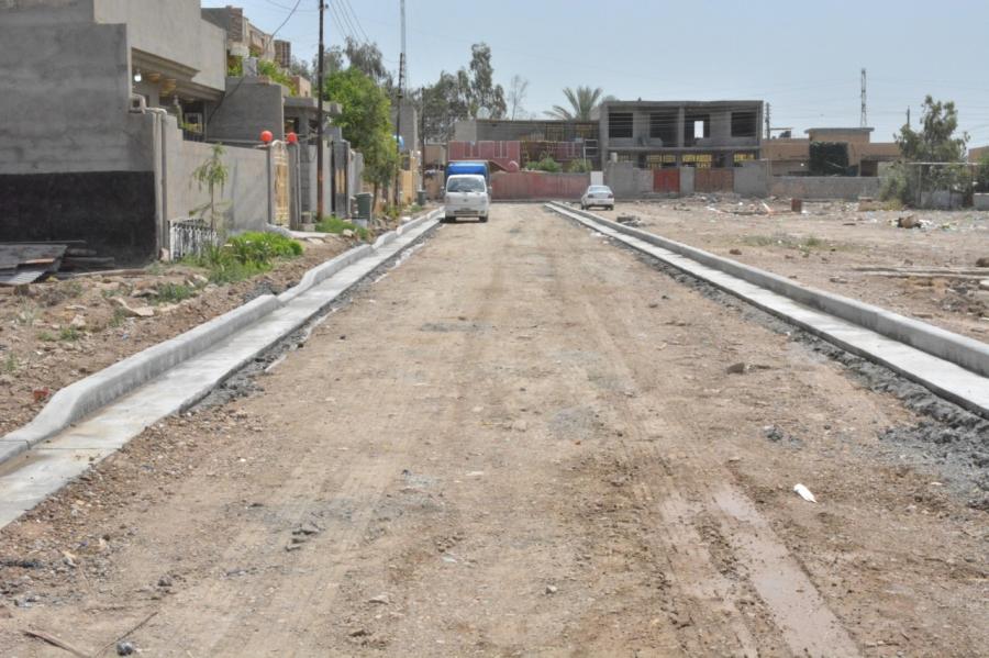 بعد  اكساء ٥ محلات سكنية في الناحية  محافظ بغداد  يعلن البدء باكساء المنطقة السادسة "حي الشهداء" في اليوسفية