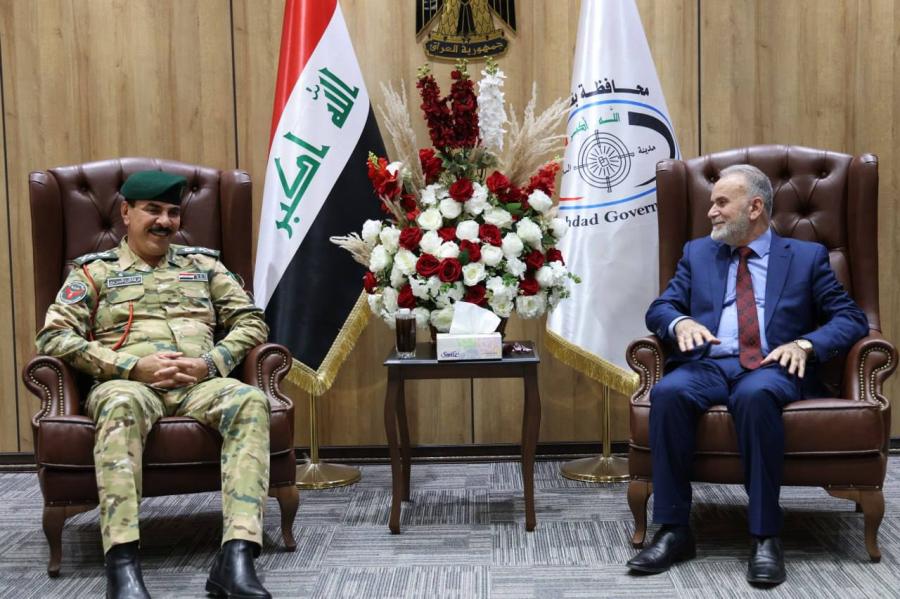 محافظ بغداد السيد عبد المطلب العلوي يستقبل قائد قوات الرد السريع الفريق ثامر الحسيني