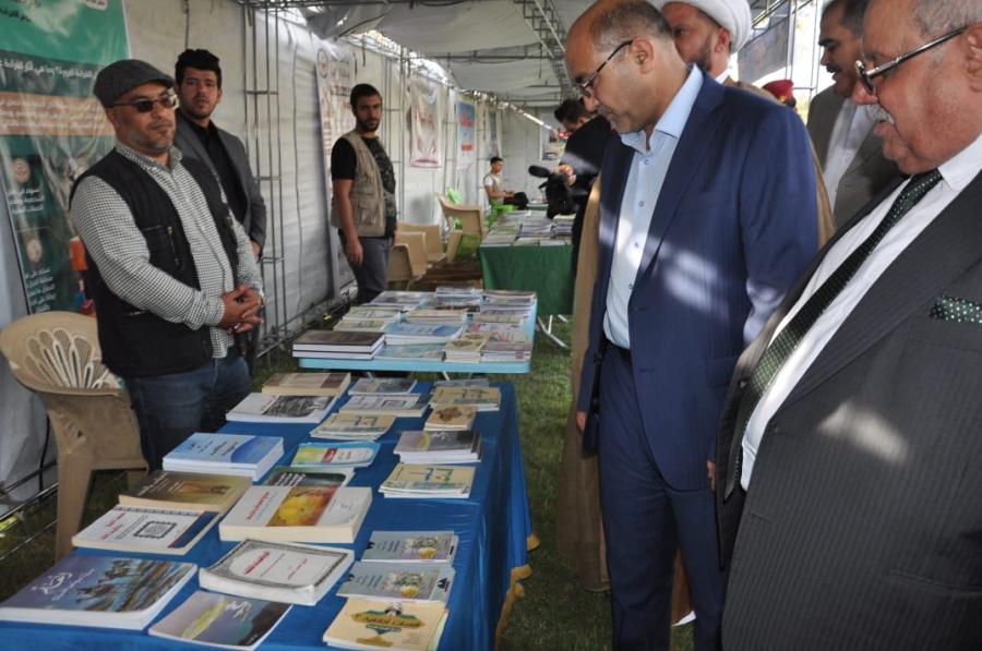 محافظ بغداد يدعو المؤسسات التربوية لتخصيص أوقات للمطالعة في المدراس
