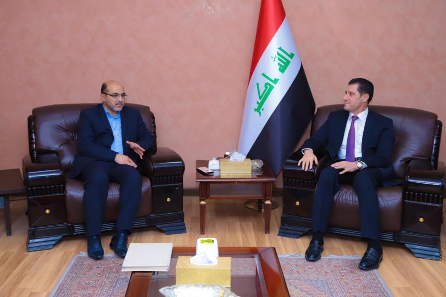 محافظ بغداد ووزير التخطيط يتفقان على تشكيل فريق مشترك للاسراع بتنفيذ المشاريع
