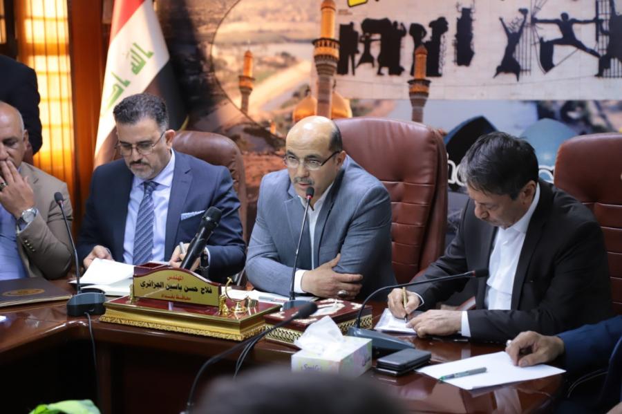 محافظ بغداد يرأس اللجنة الامنية العليا ويؤكد: خطة عيد الفطر ستكون مرنة وستراعي انسيابية المرور